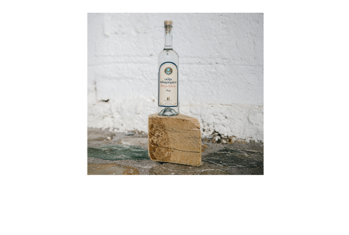 Ούζο Πλωμαρίου